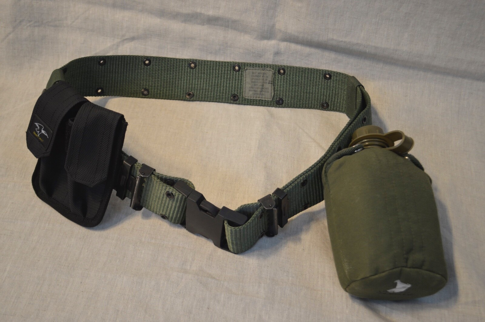US MILITARY Individual Equipment Belt Large with Water Canteen and Ammo Pouch