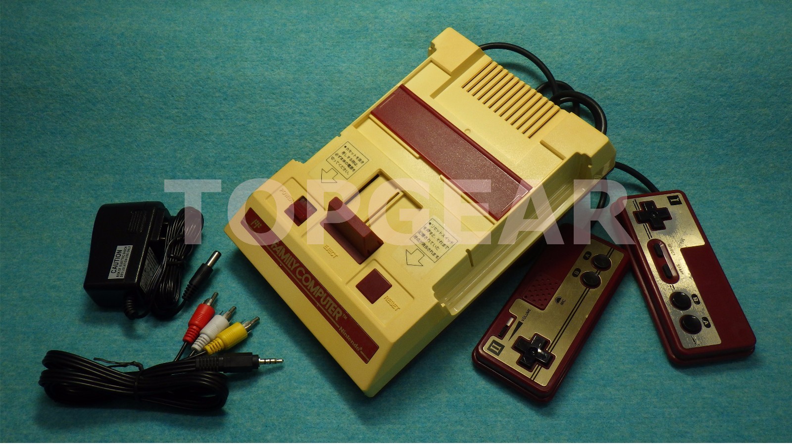 AV model Nintendo Famicom Console re-modeled / Full maintenance "C Grade"