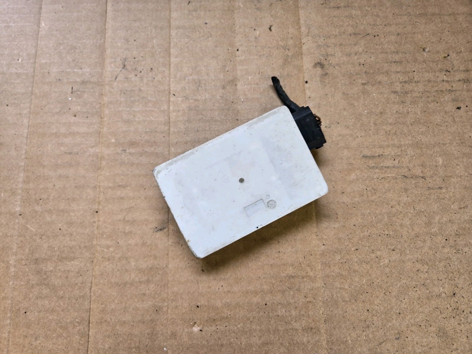 2011-2013 Chrysler Jeep Dodge Blind Spot Detection Sensor Module 56038942AA OEM