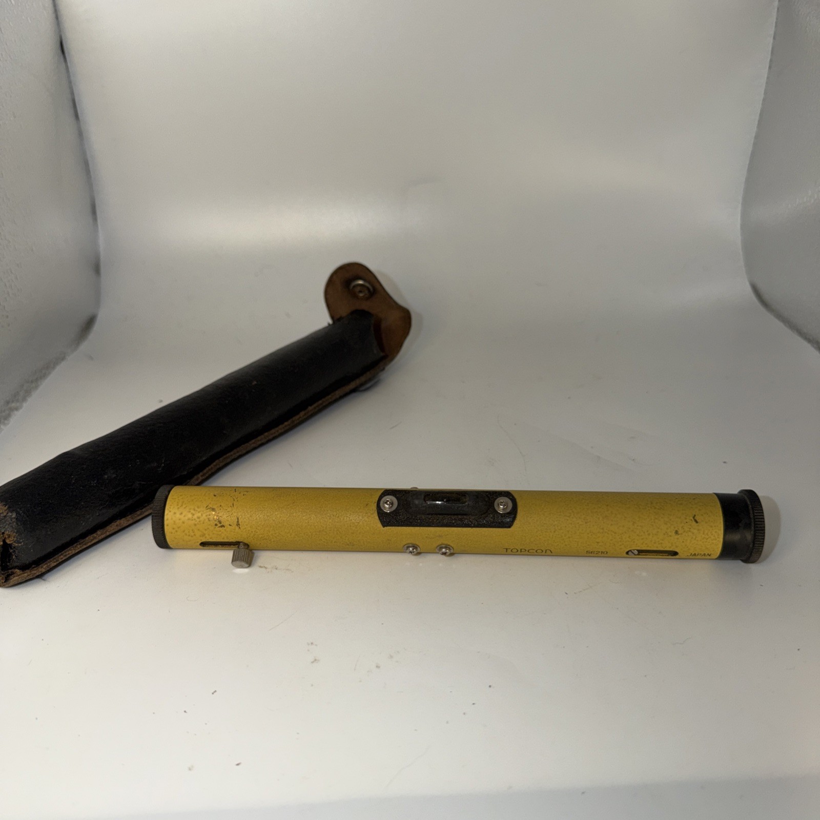 Vintage TopCon Surveyors Hand Held Sighting Level/Scope/Transit 8 Inches W/case