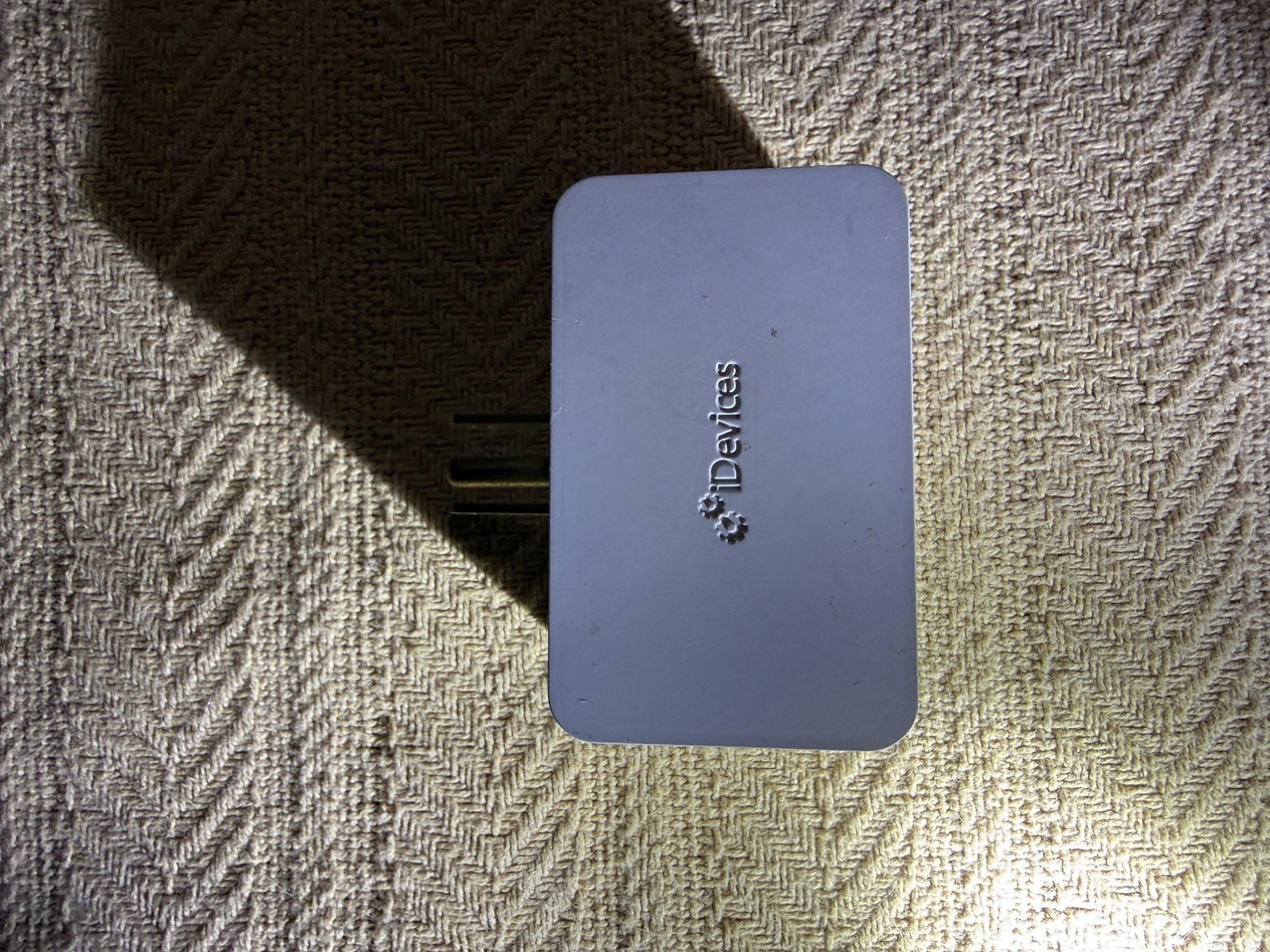 iDevices IDEV0001 Smart Wi-Fi Switch Plug with Customizable LED Light Bar-Tested