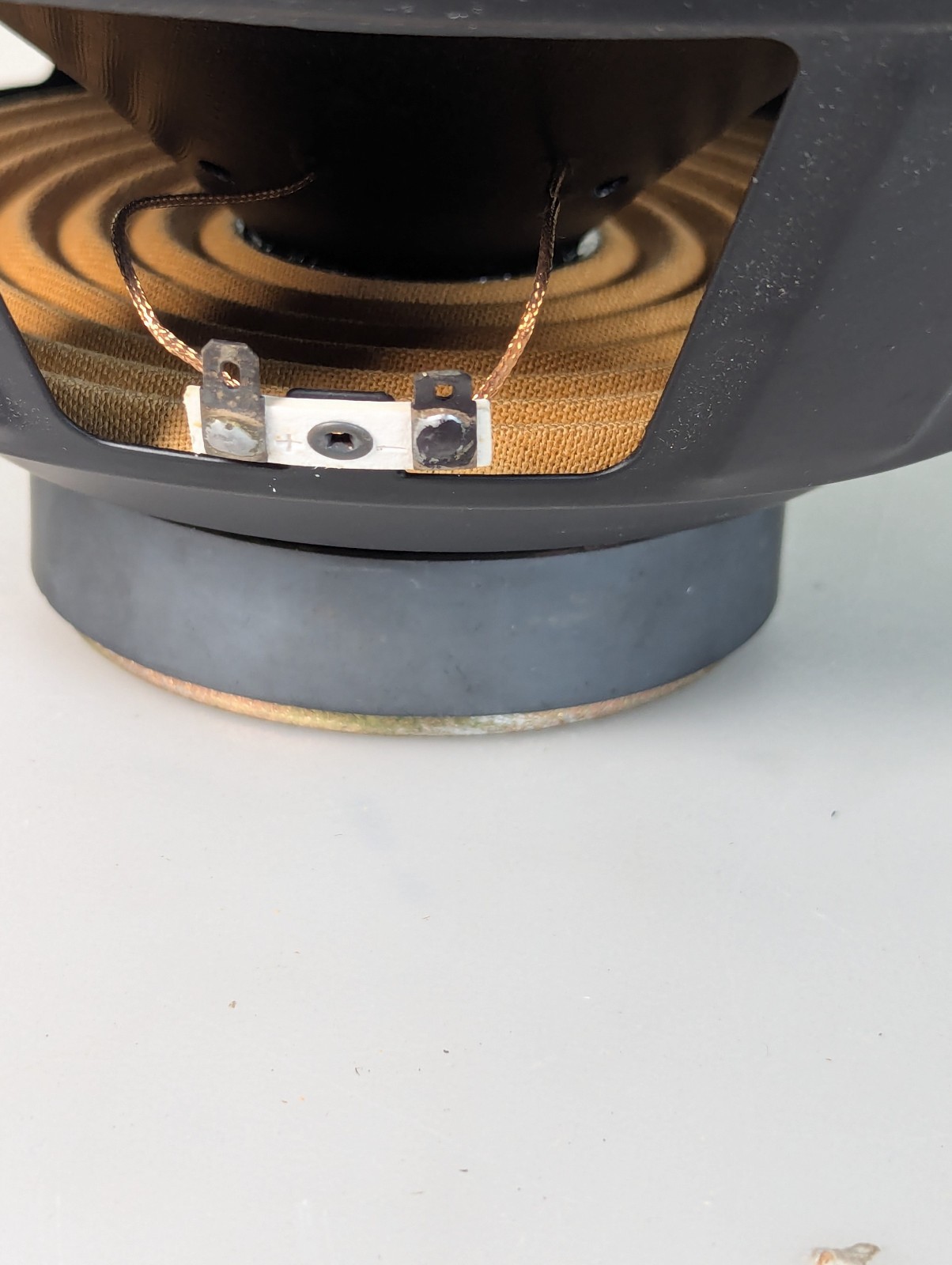 MW - 12 Woofer