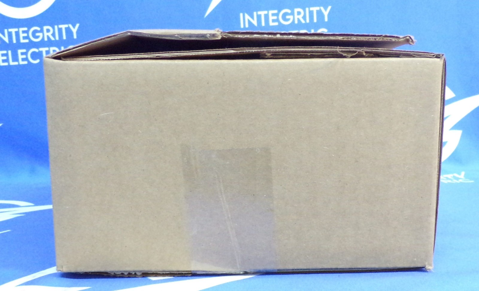NEW GE***LOT OF 4***SURFACE MOUNT BOX 27193-11 REV 4 RED 1YR WARRANTY