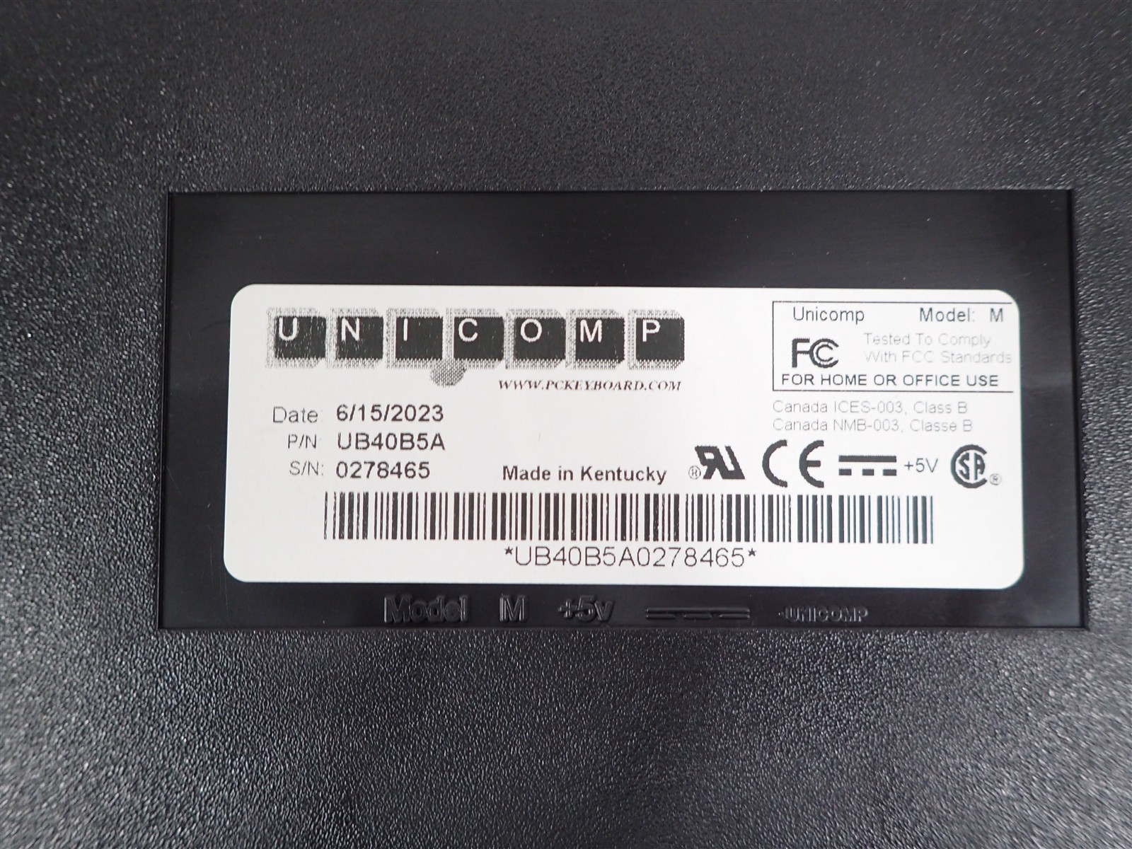 New Sealed Unicomp UB40B5A PC 122 Buckling Spring USB Keyboard Black B250