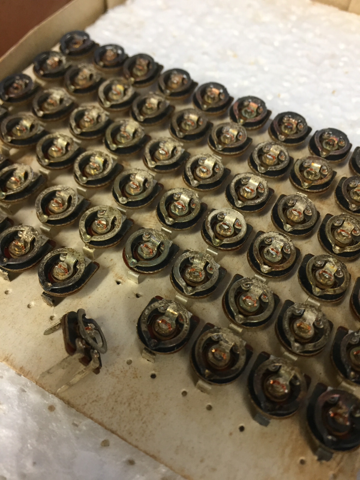 PA-2.5K   NPC SMALL TRIMPOT  NPC 2.5K 10 PCS  NOS