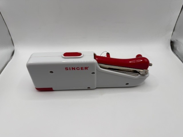 Singer Stitch Sew Quick Handheld Cordless Mending Machine Portable Lightweight