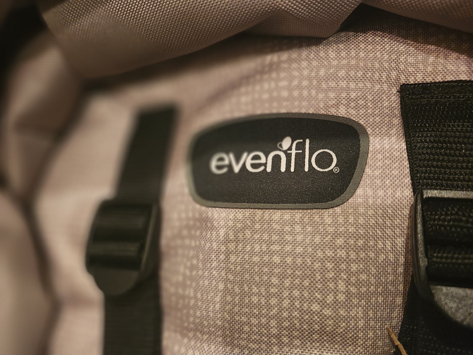 NEW - Evenflo Pivot Modular Travel System Sandstone BASSINET ONLY