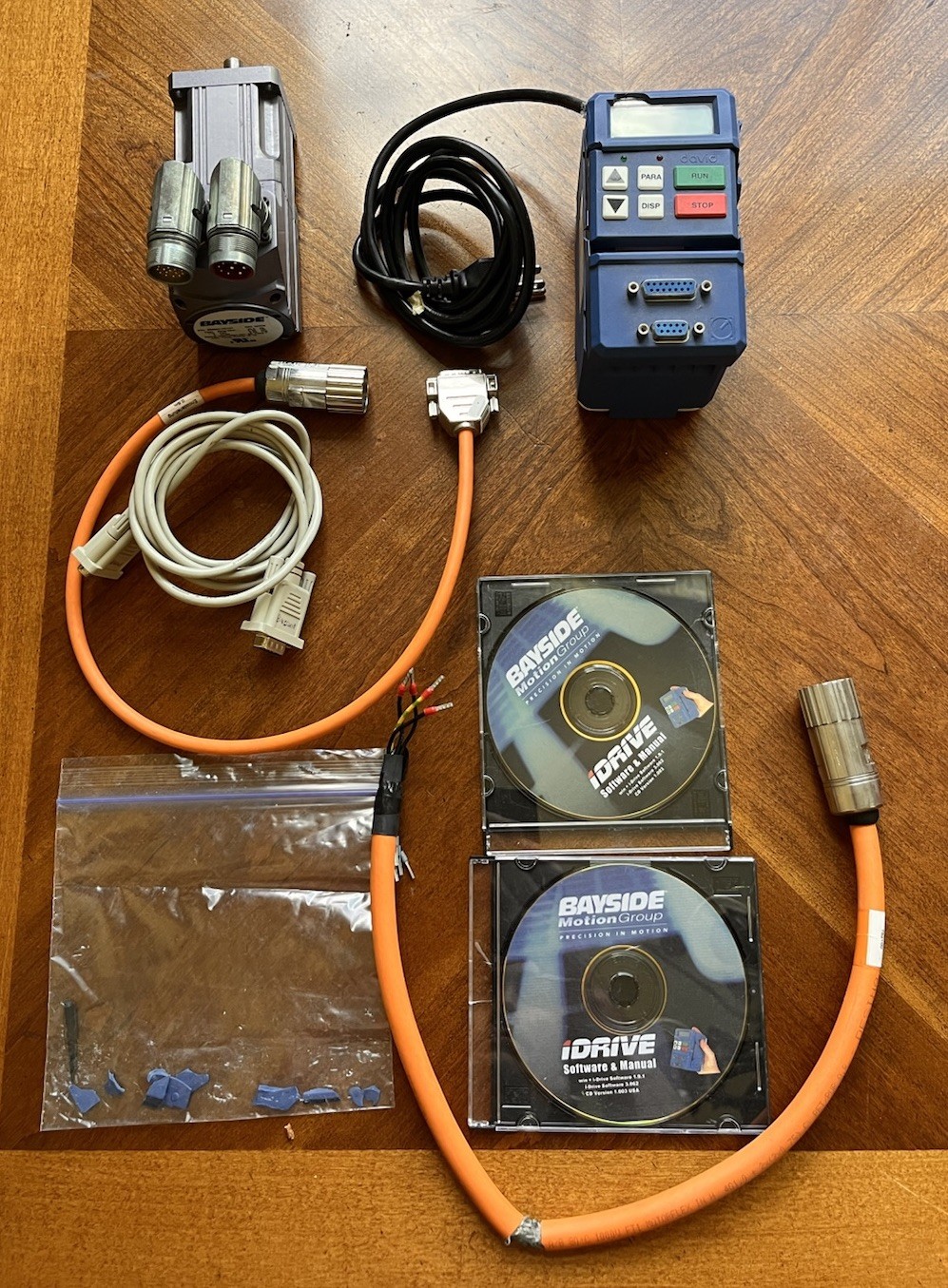 Parker Bayside IDRIVE Bds021e111 Controller Module W/ Bayside BM060-1C1D1 Motor