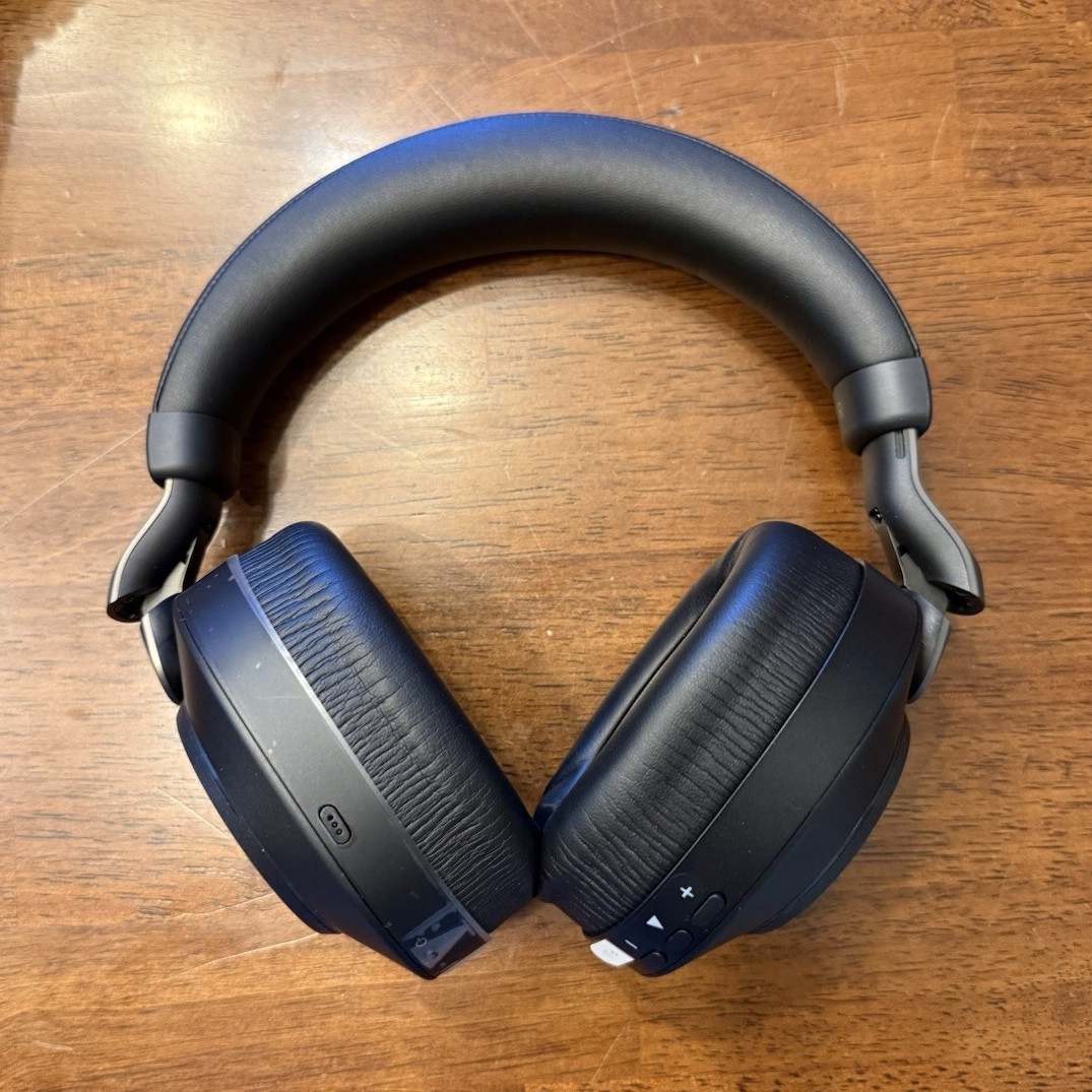 Jabra Evolve2 85 Wireless Headset Black USB-A ANC Charging Dock Carry Case