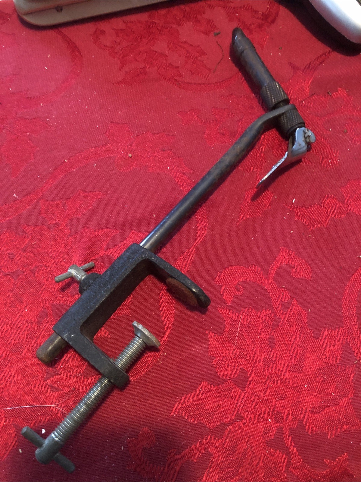 Vintage Bench Clamp On Fishing Fly Tying Vise Marked Master