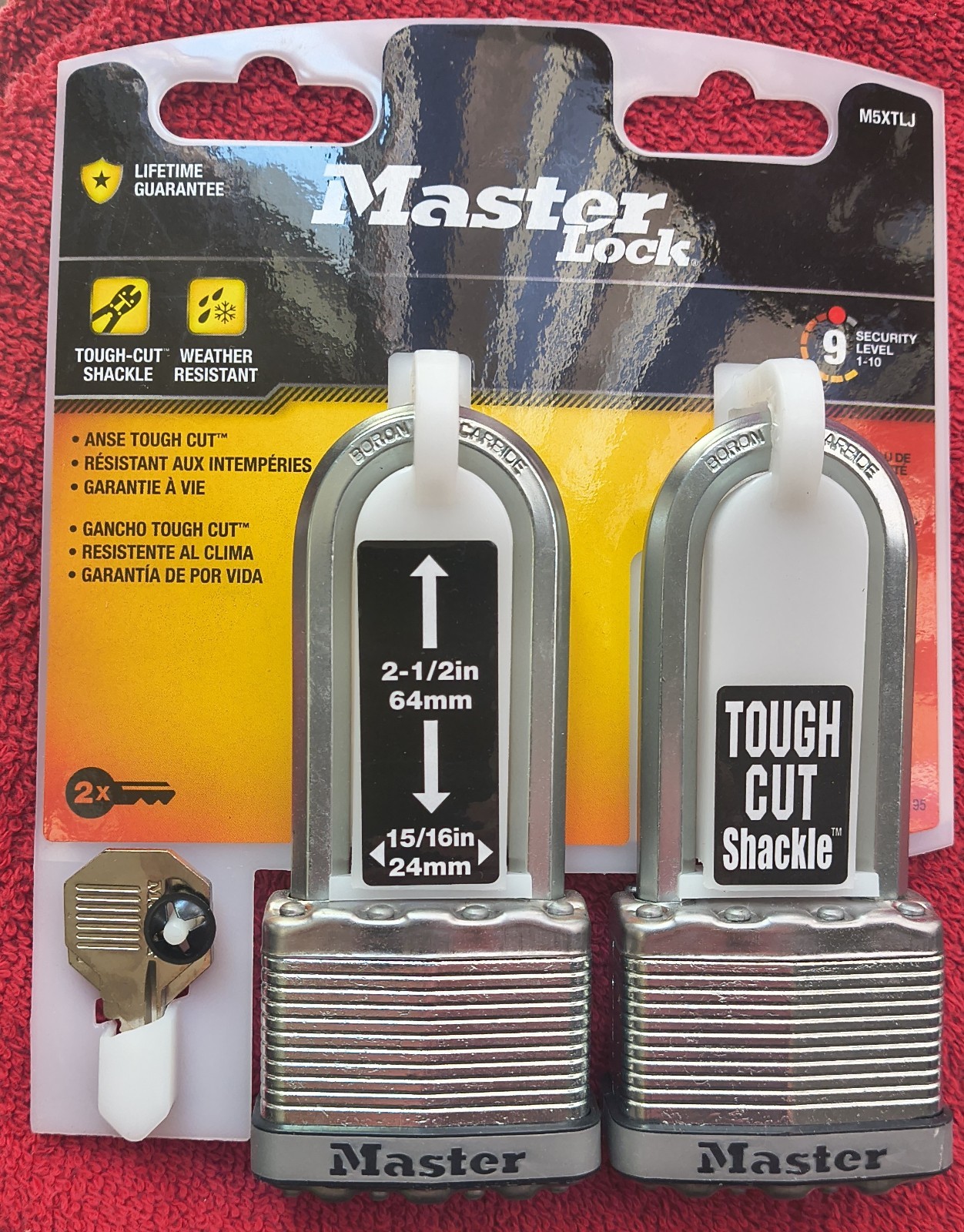 BRAND NEW 2 Pack Master Lock 2.5" Octagonal Tough Cut Shackle - 2 Key - M515XTLJ