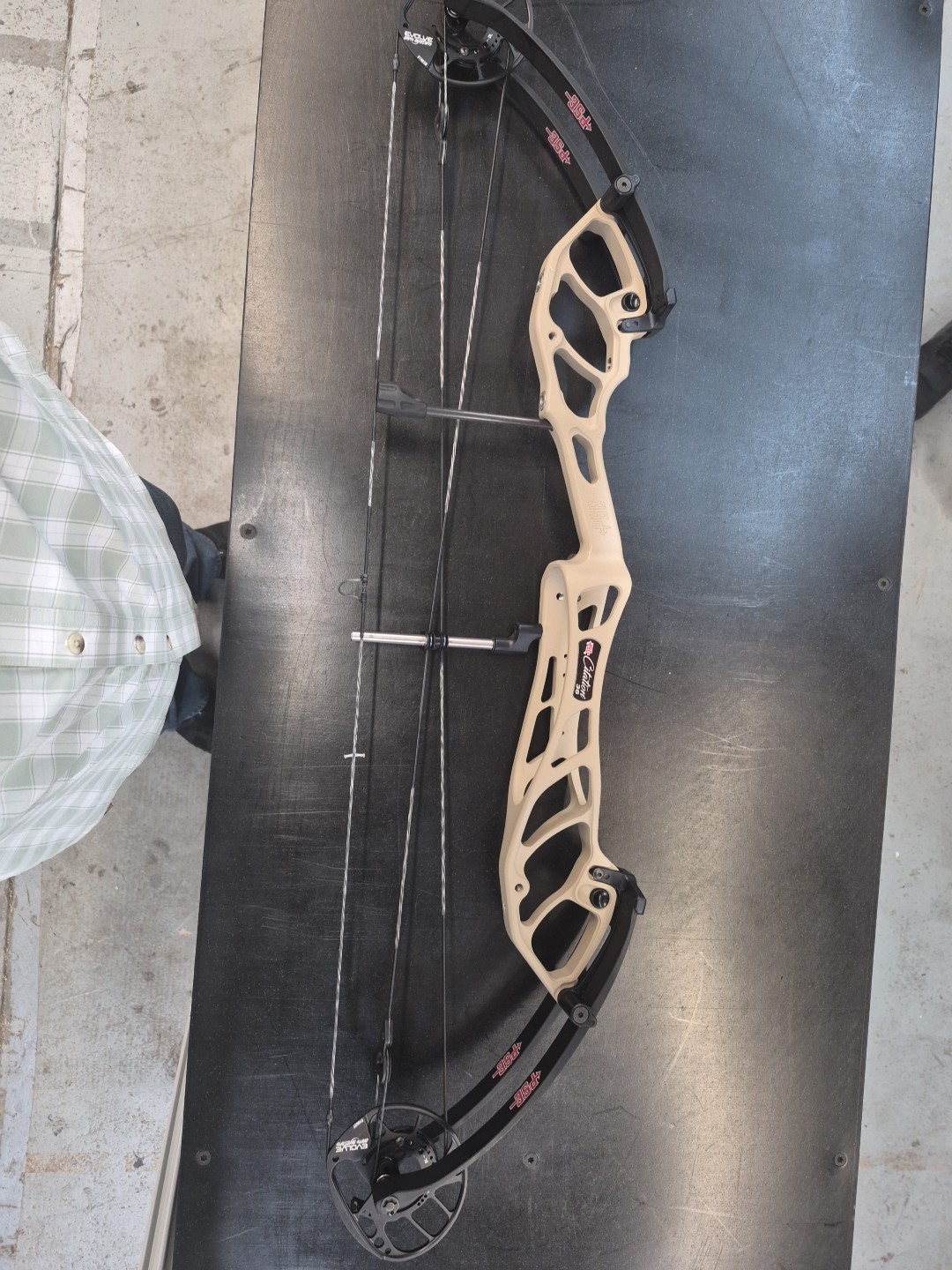 PSE Citation 36 60lbs Right Hand.