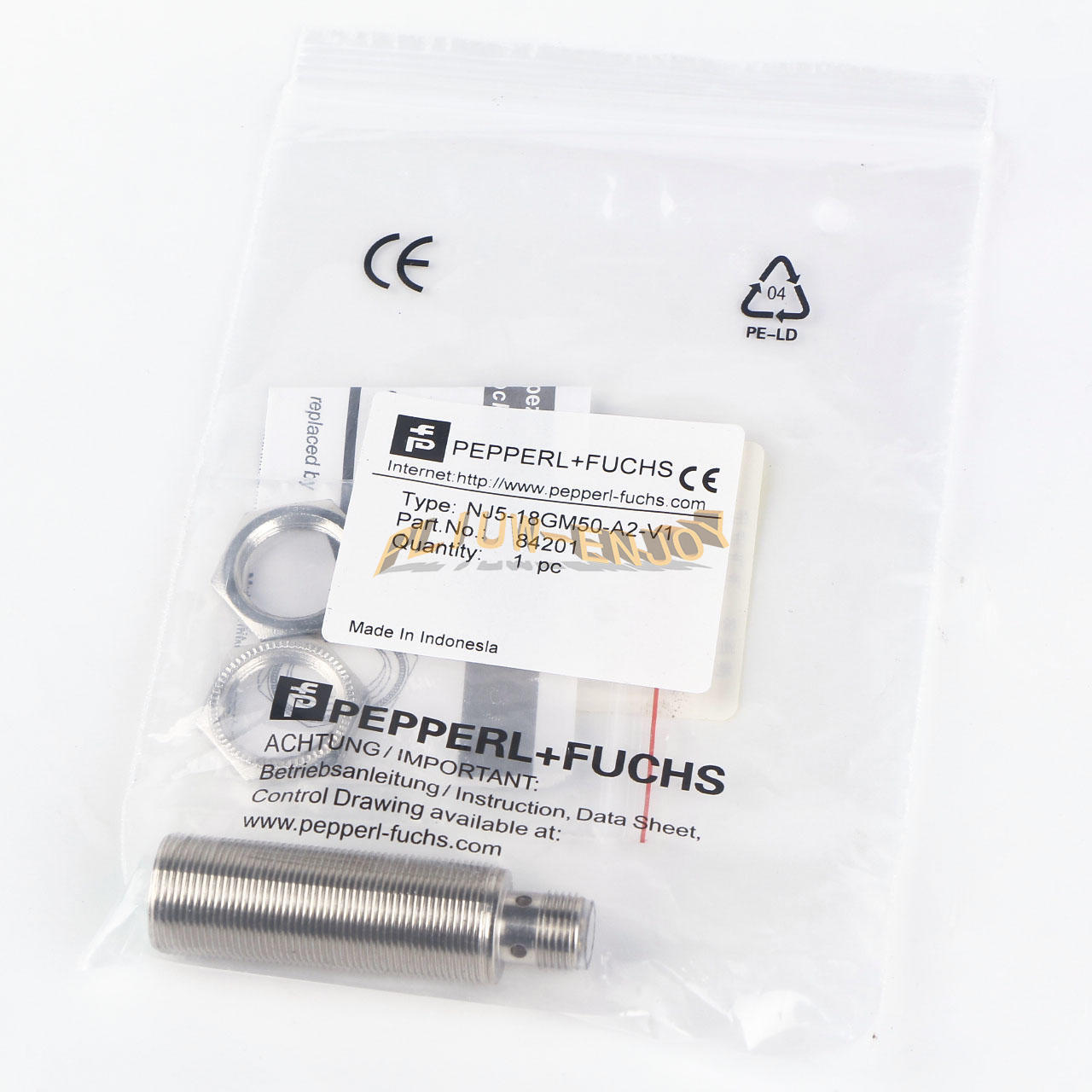 1PC New Pepperl+ Fuchs NJ5-18GM50-A2-V1 Inductiver Sensor NJ518GM50A2V1