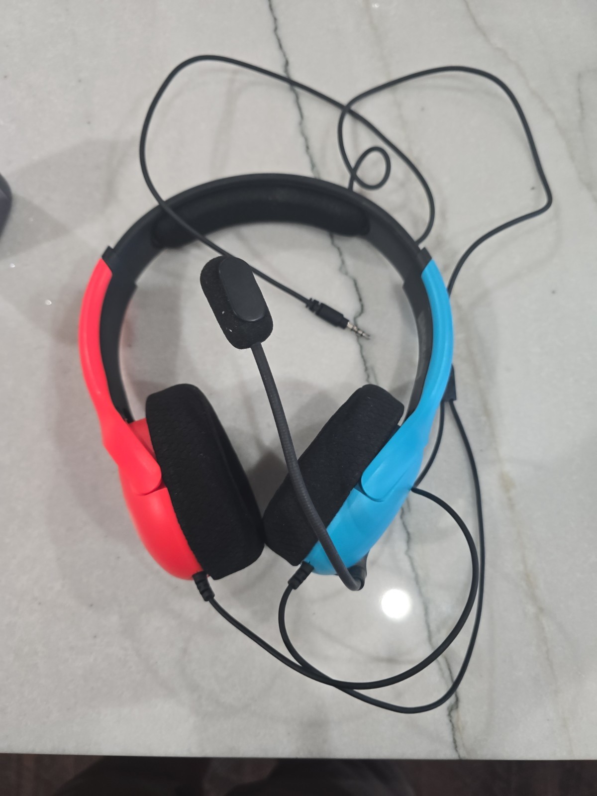 PDP LVL40 Blue/Red Over the Ear Wired Gaming Headset for Nintendo Switch