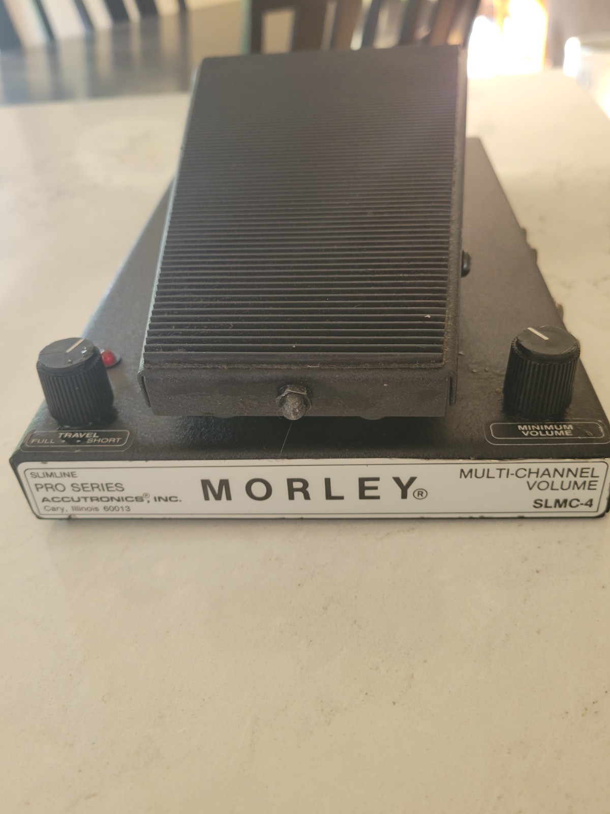 Morley SLMC-4 multi-channel volume pedal with power adapter