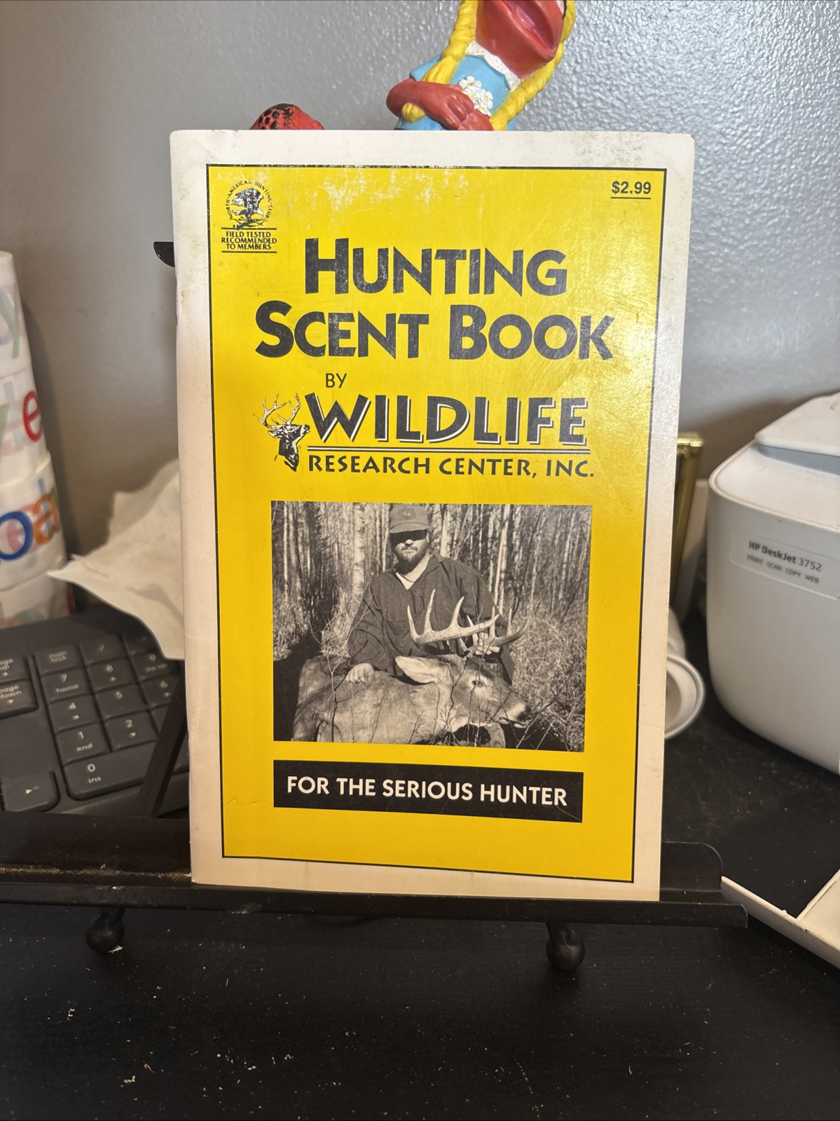 Hunting Scents and How to Use Them - Wildlife Research Center Inc. - 1996