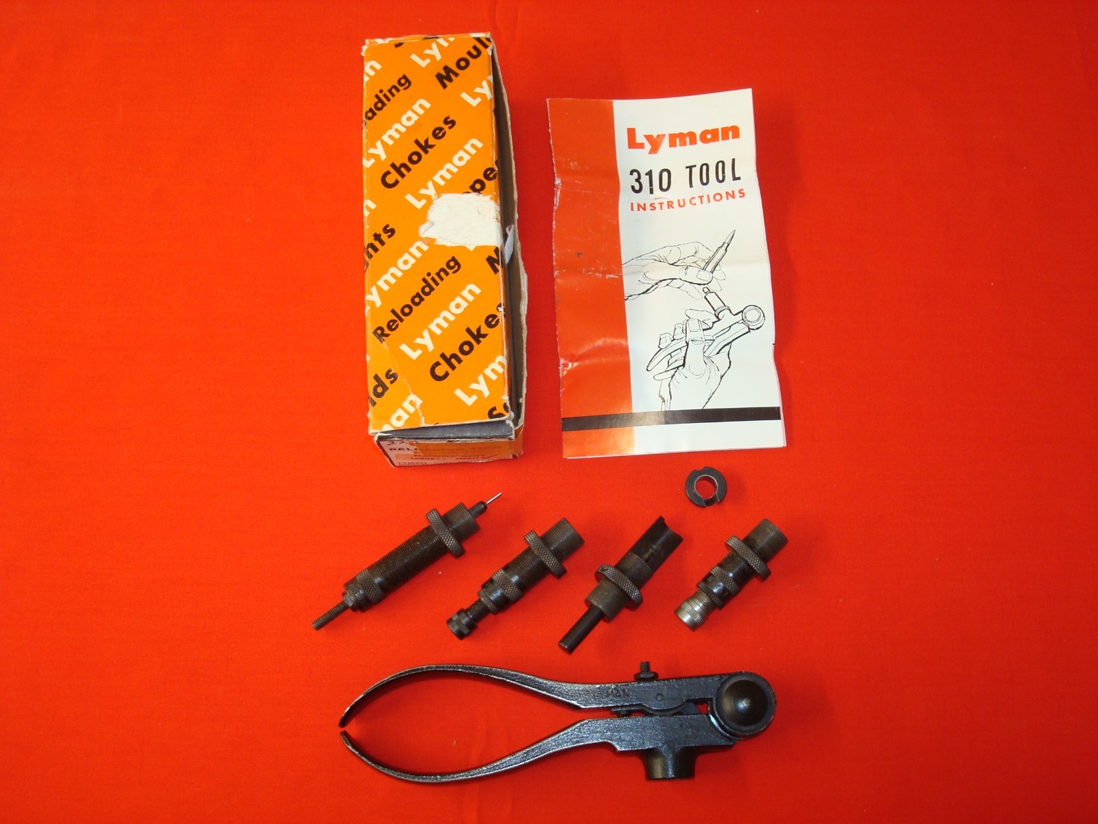 LYMAN 310 Reloading tool with Dies .38  / .357 mag
