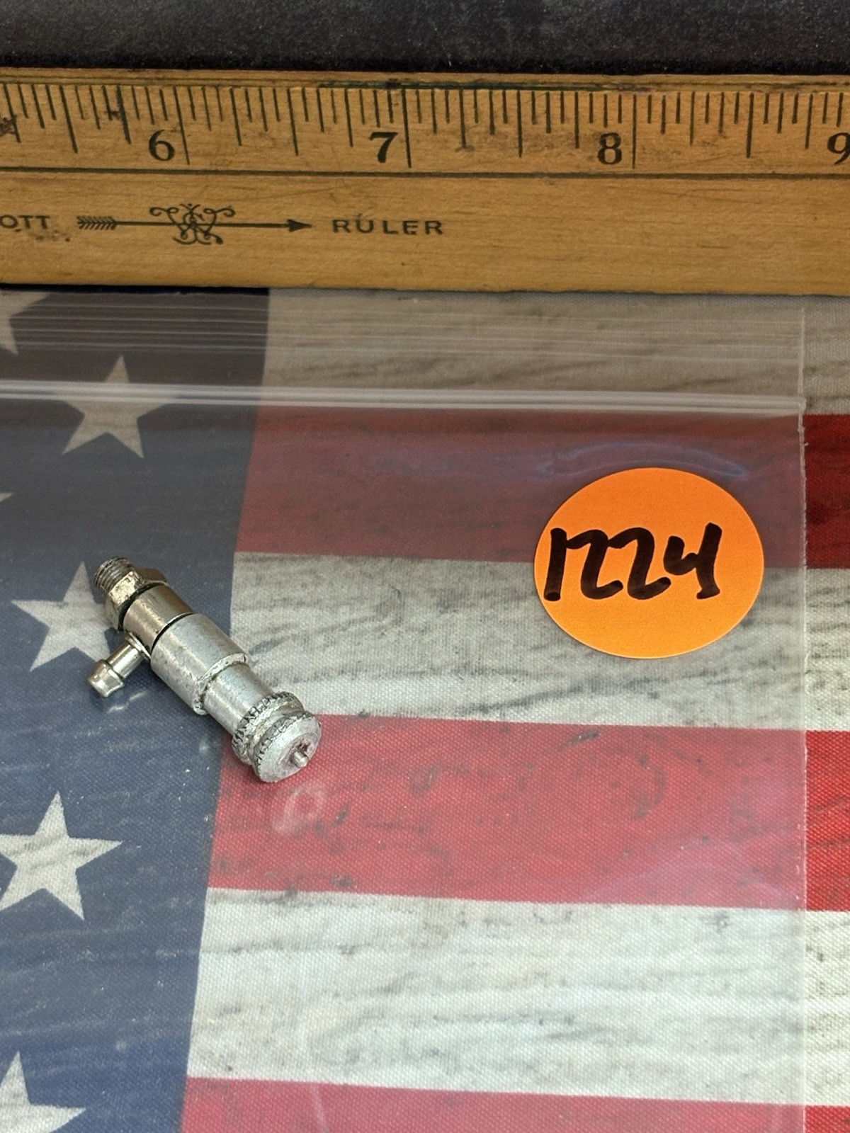 Nitro Carburetor Part: PreOwned
