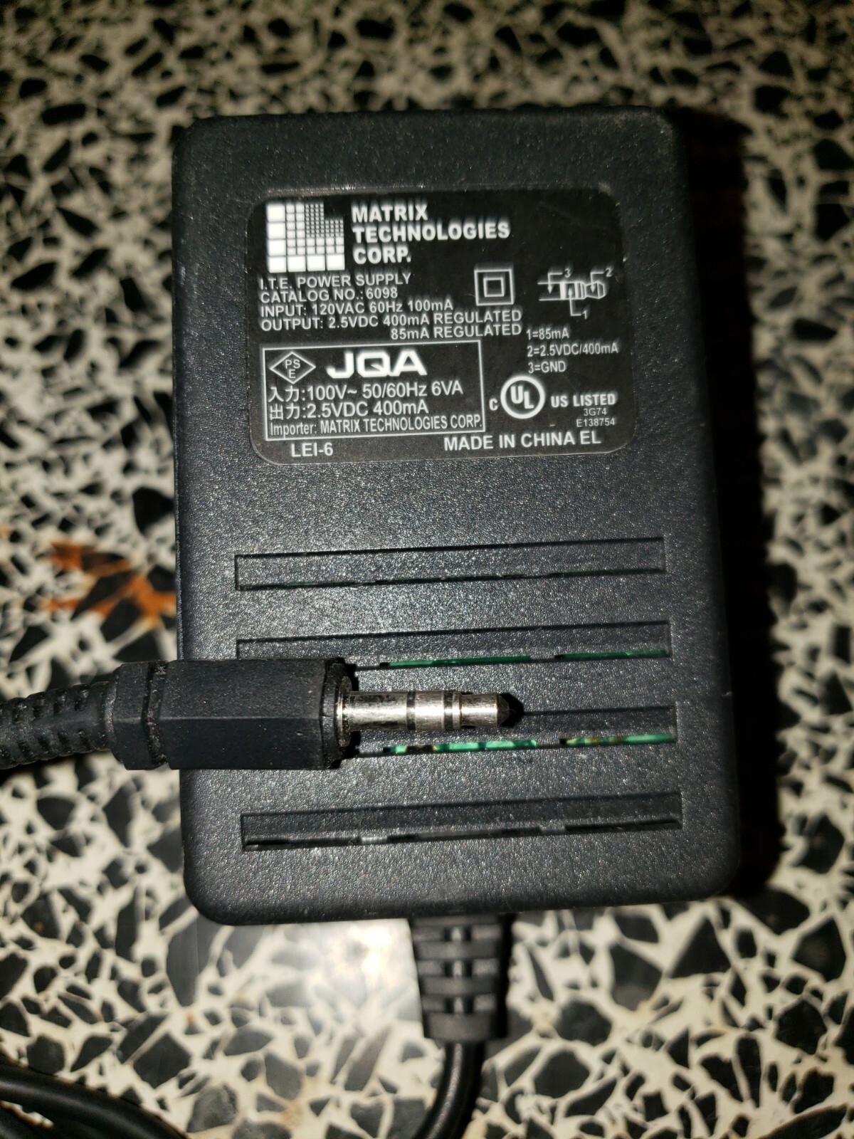 Matrix Pipette Power Supply Adapter Cat 6098,2.5VDC 400/85mA, 3.5mm Male Jack