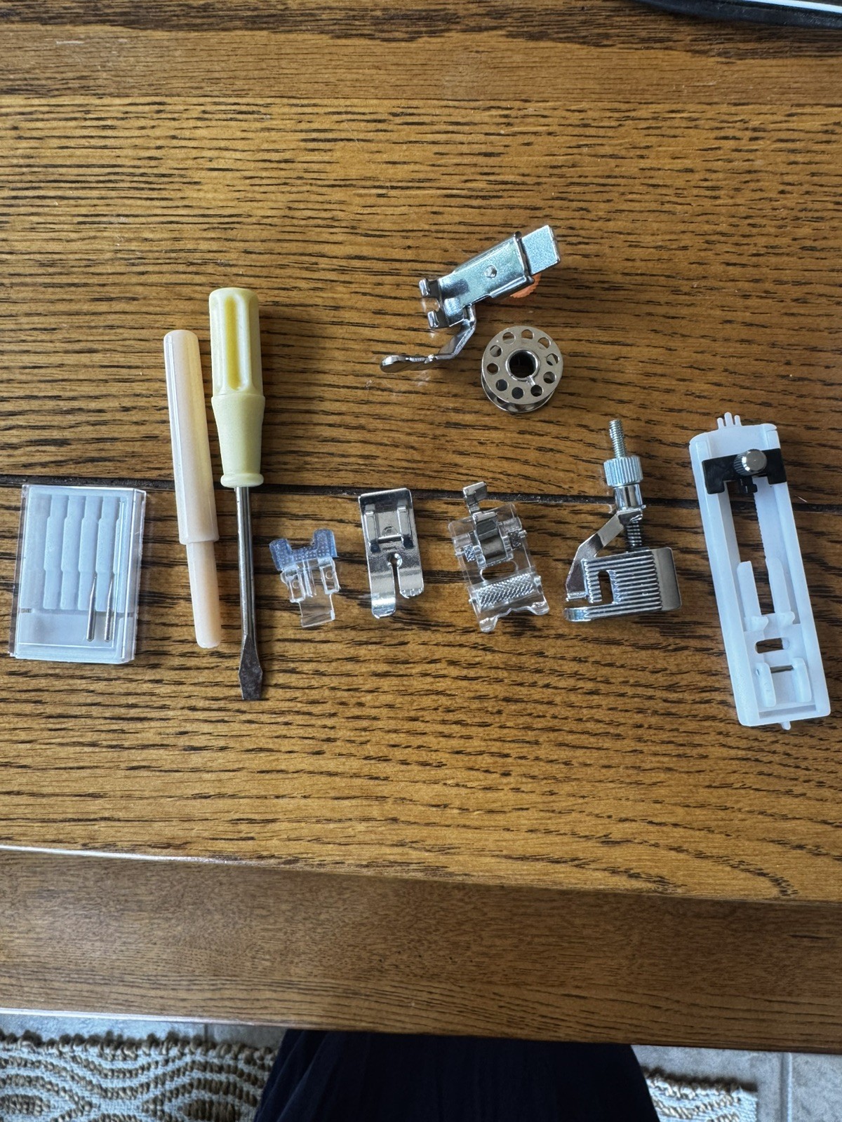Simplicity Sewing Machine - Model S110