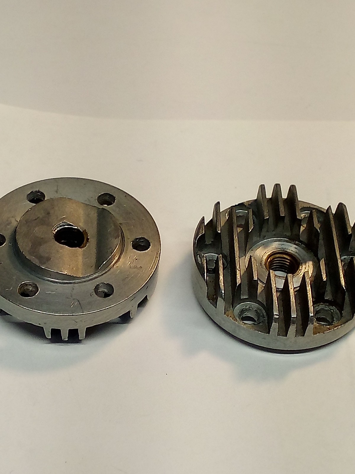 Enya Model Engine Parts 29 - 35 - 40? See Pictures