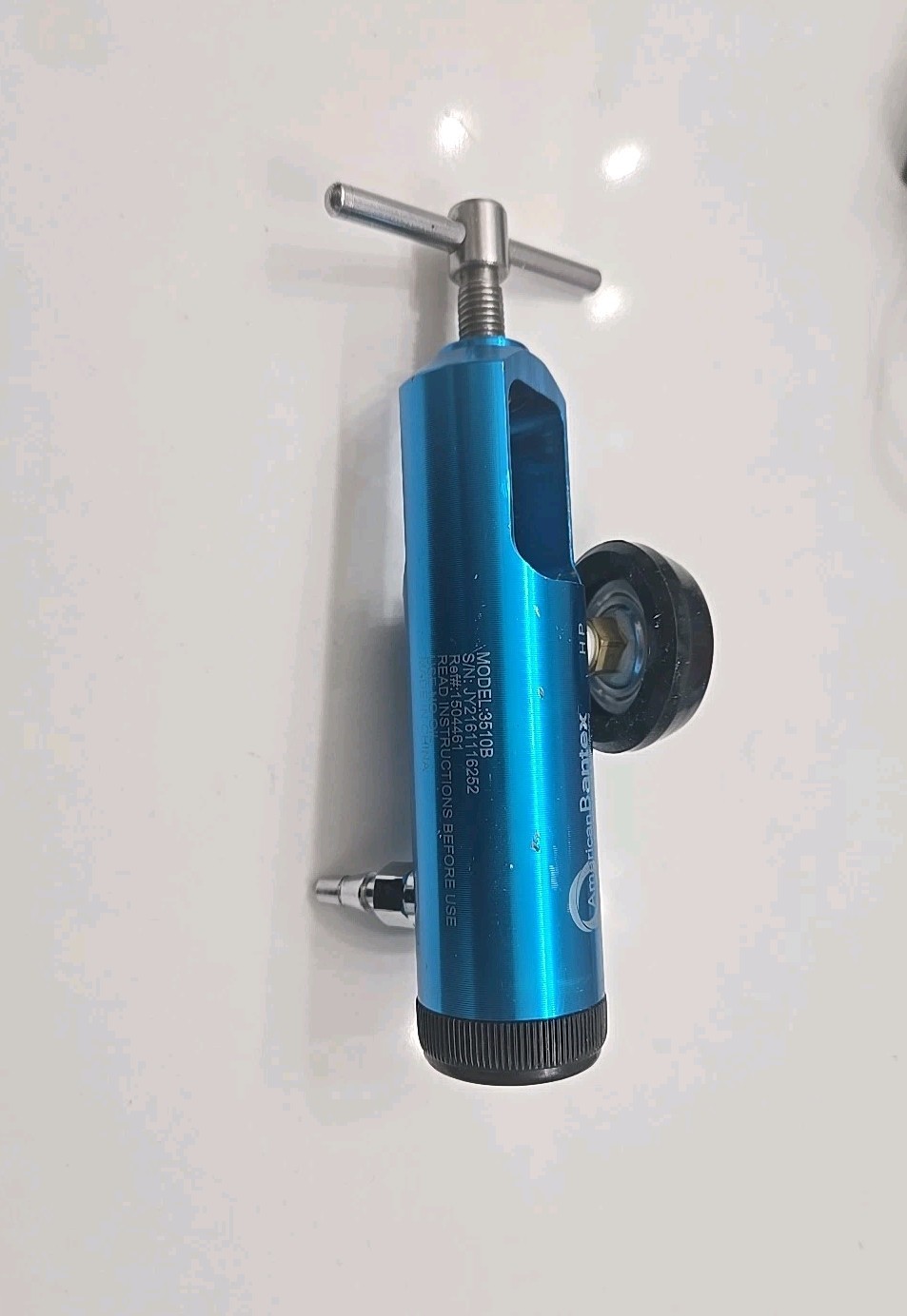 CGA 870 BRASS-SLEEVE 50 PSI OXYGEN REGULATOR FLOWS 0-15L/MIN, Inlet:3000 PSI Max