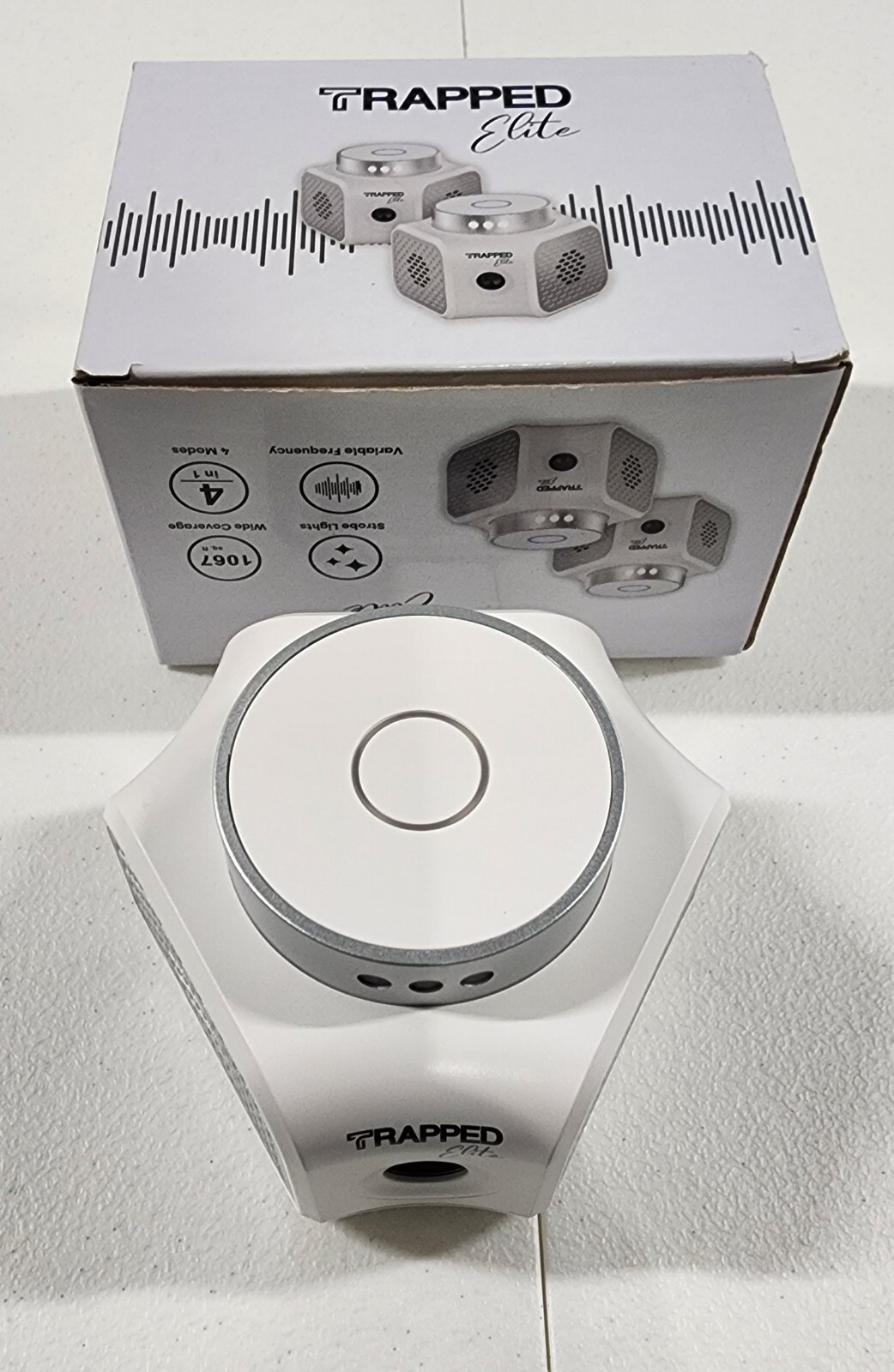 TRAPPED - Elite Ultrasonic Pest Repeller - Rodent & Squirrel Repellent Plug-i...