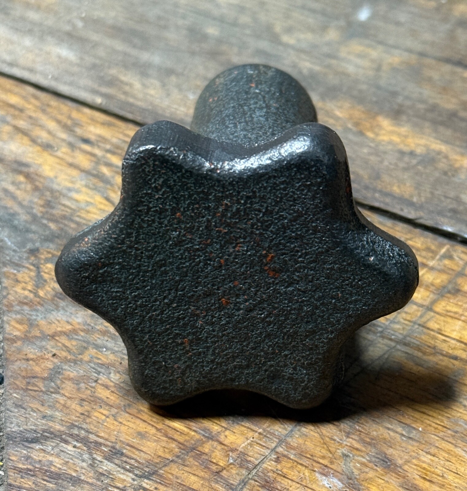 Cast Iron Knob 16 TPI (6703)
