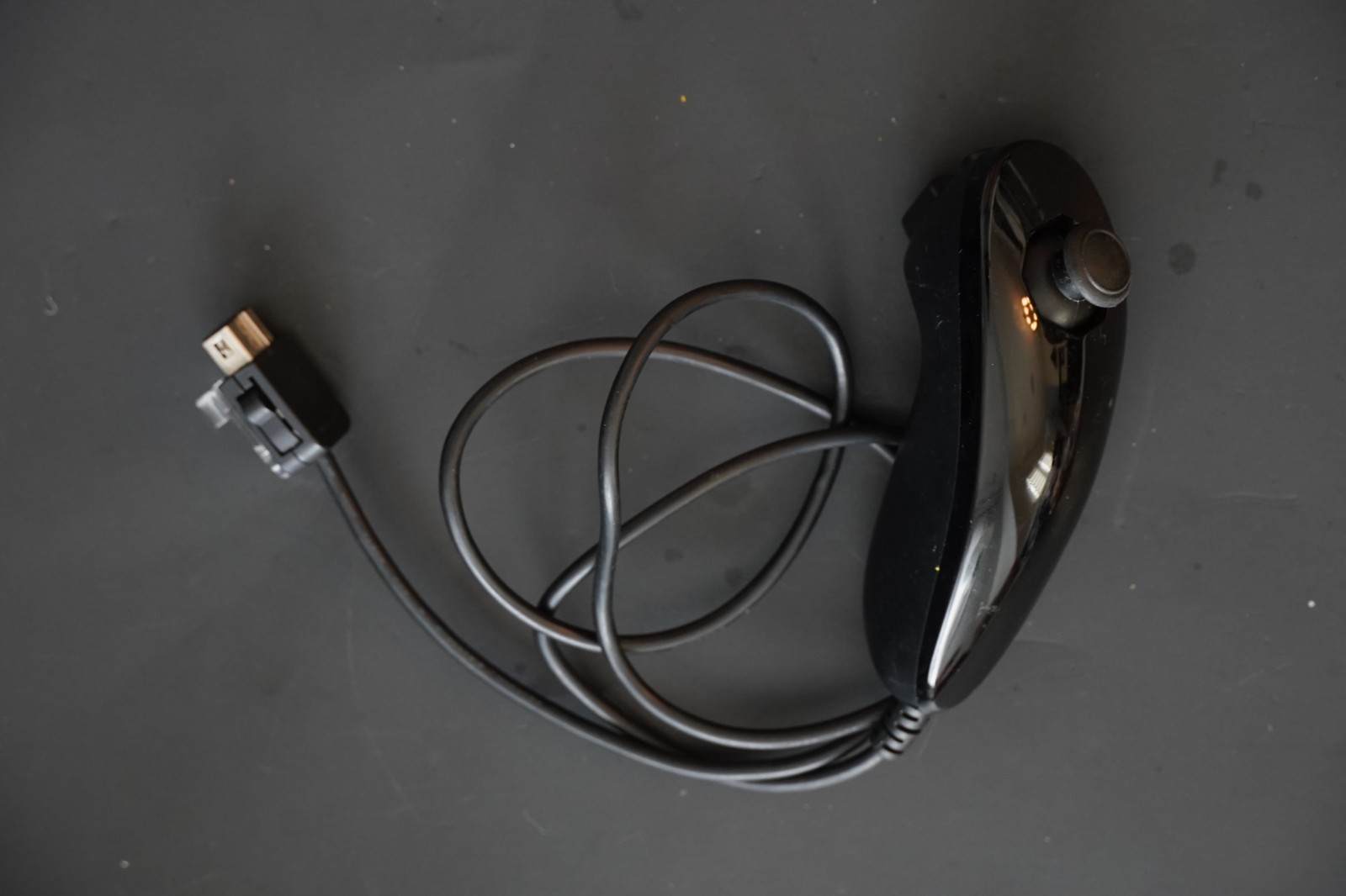 NINTENDO Wii BLACK NUNCHUK