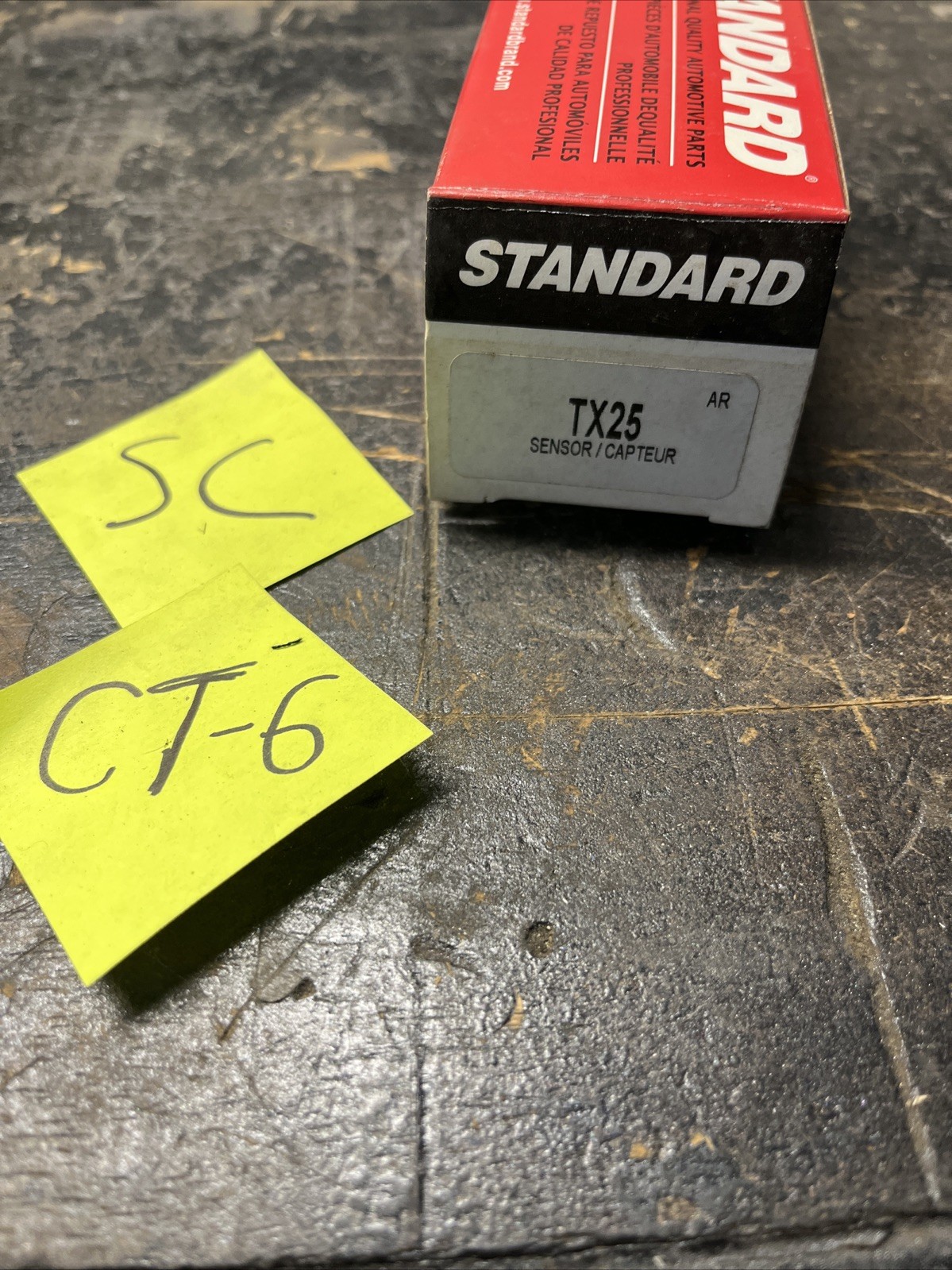 Standard Engine Coolant Temperature Sensor TX25, NOS