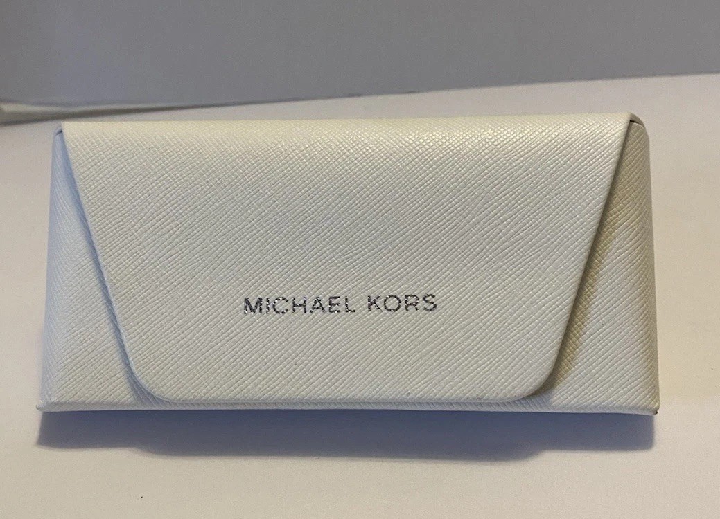 Michael Kors Hard Eye Glass Glasses Case Flip Over Snap Shut Case White