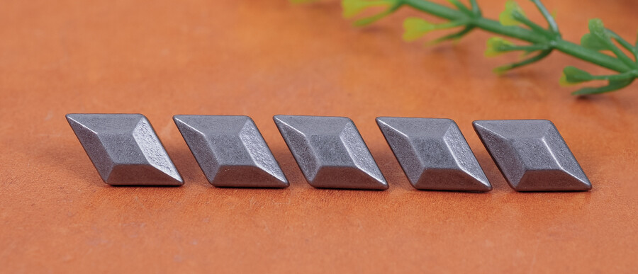 50X 15*9 Puffed Diamond Rivets Stud Spikes Spots For Shoes Bags Belts Bracelets
