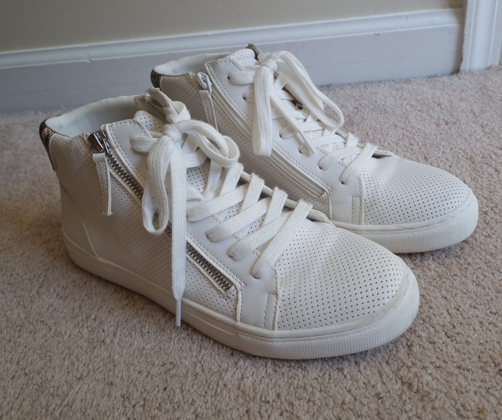 Universal Thread Brooklin high-top sneakers