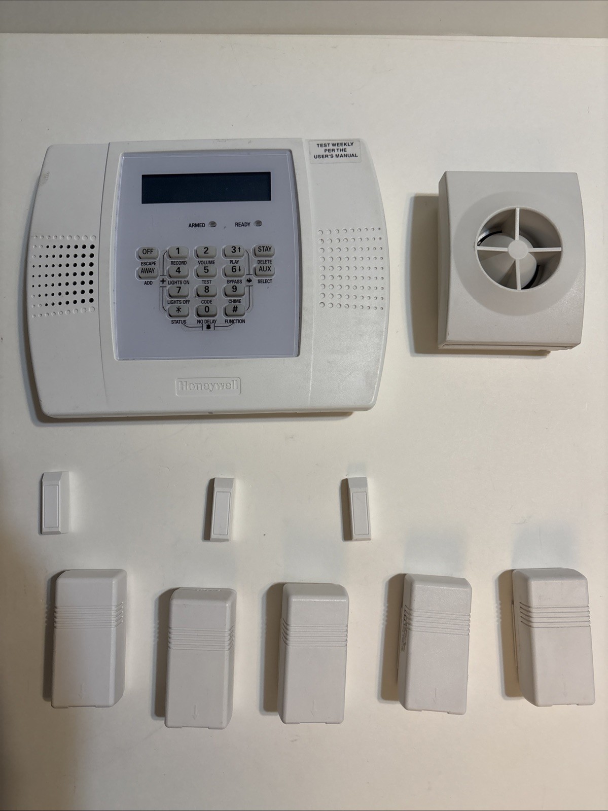 Honeywell Security Lot LynxPlus2 Keypad 5 5816 Sensors 3 Magnets, Alarm Speaker