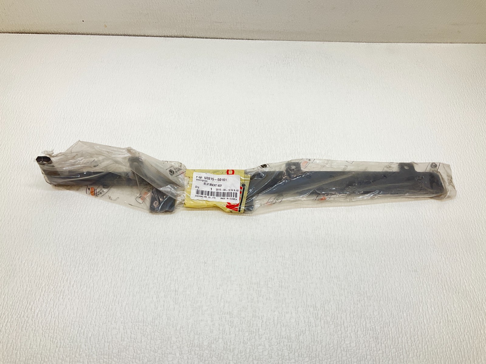 Daedong Kioti U3215-60161 Relay Bracket Assy U321560161 U3215 New (TSC)