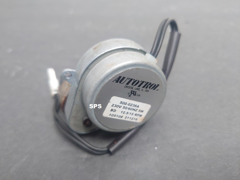 TurboChef 100884 Stirrer Motor, 15 RPM, 230V, 60HZ for i3, i5, NGO, ECO ST Oven