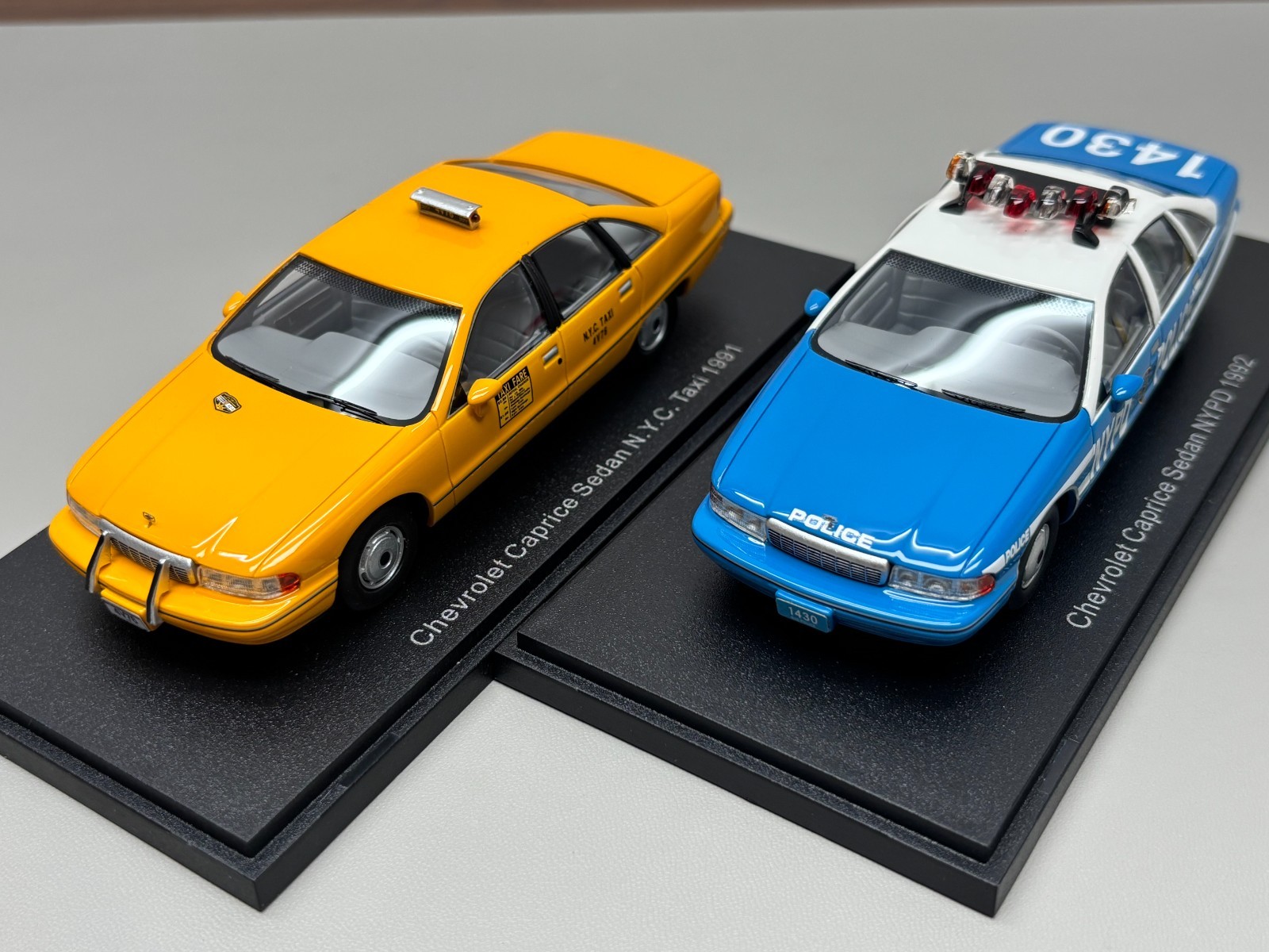 BOS 1/43 Chevrolet Caprice Sedan Resin Model Car--Two styles to choose from