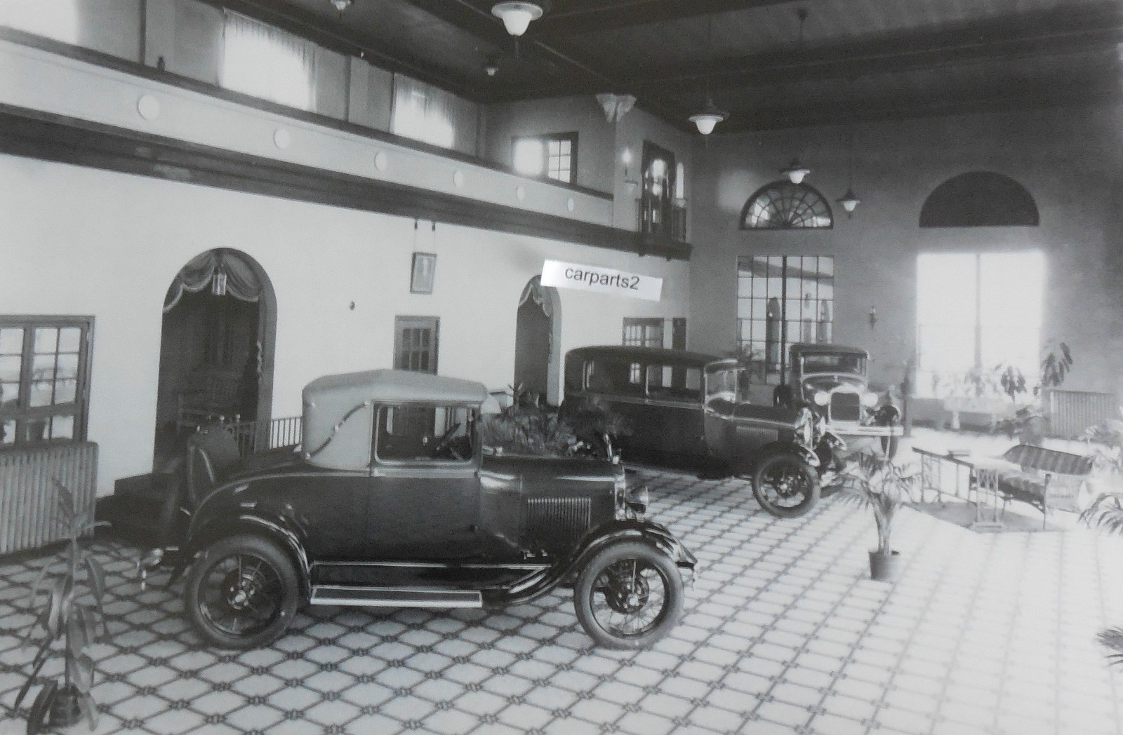 12 By 18" Black & White Picture Ford 1928-1929 Dealer showroom 3 models