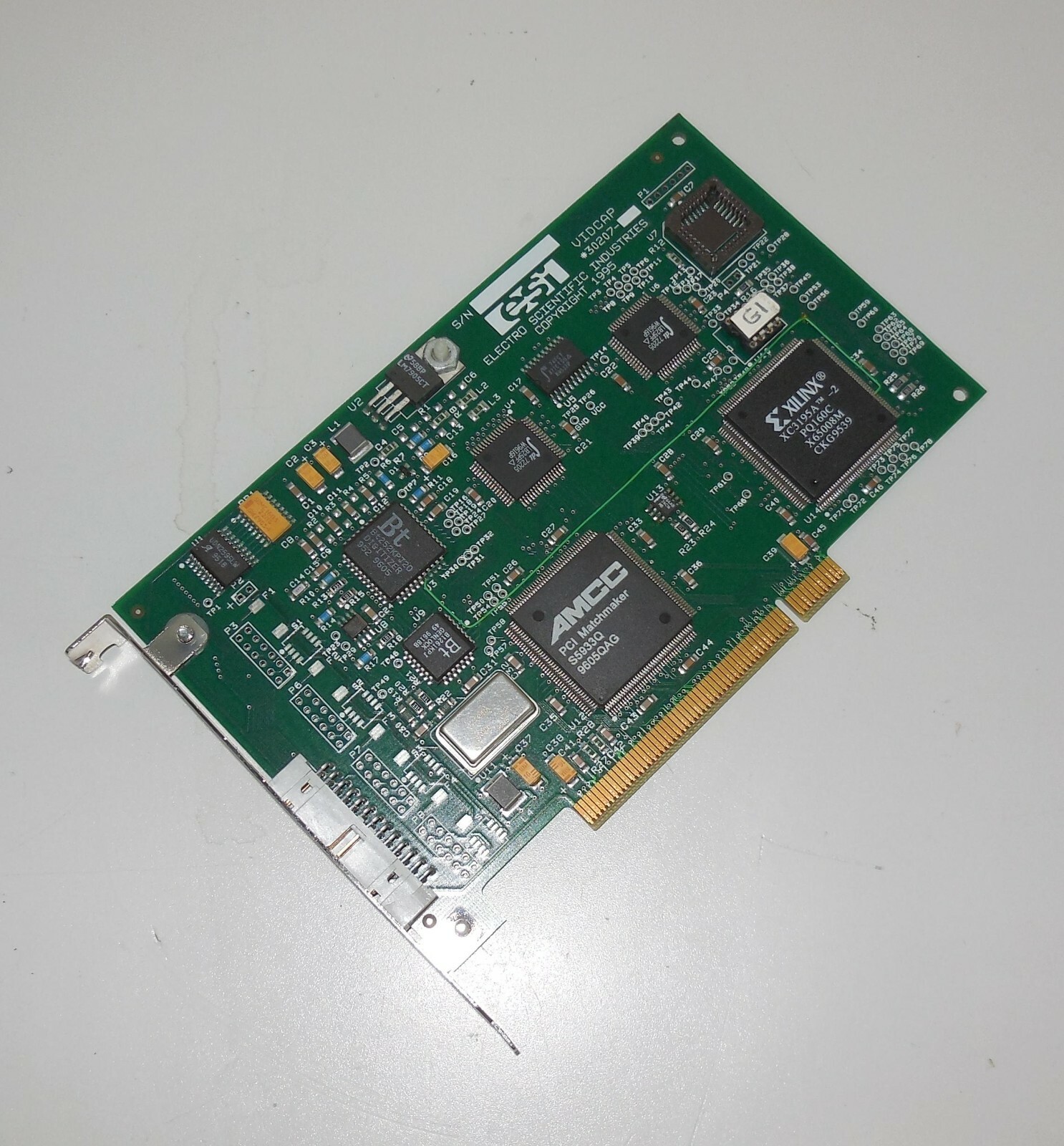 ESI VIDCAP 30207 319142
