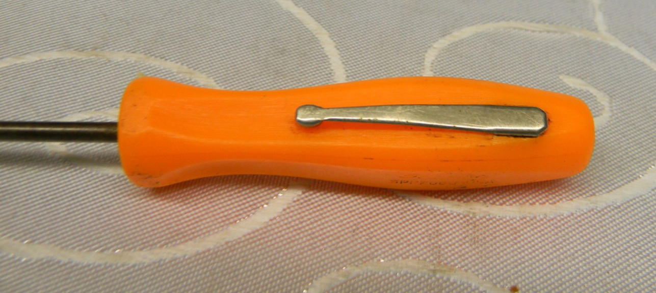 SNAP-ON ORANGE HARD HANDLE PHILLIPS #1 TIP POCKET SCREWDRIVER #SPP266B