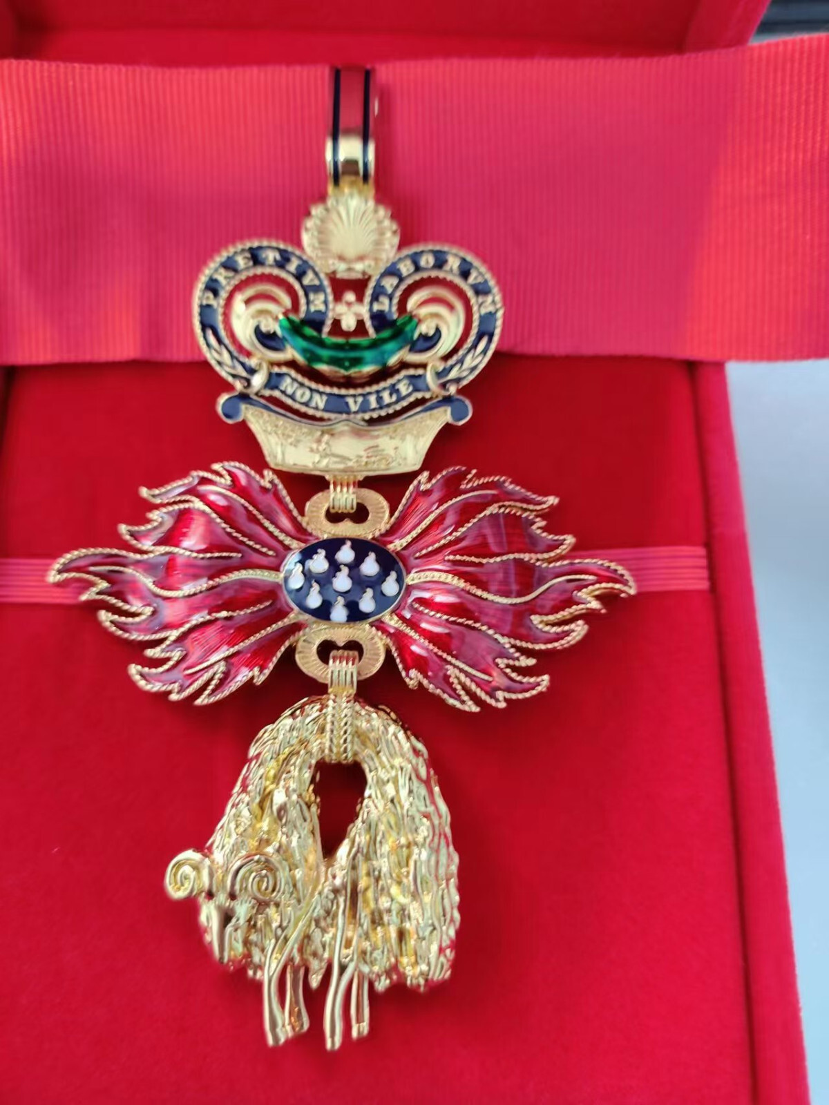 Austrian Order of the Golden Fleece with Ribbon with Collection Box Reproduction