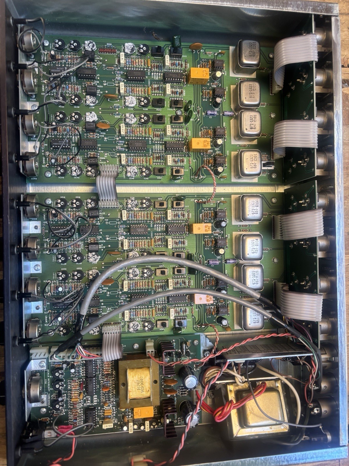 Altec Lansing 1678C 8 Channel Automatic Microphone Mixer