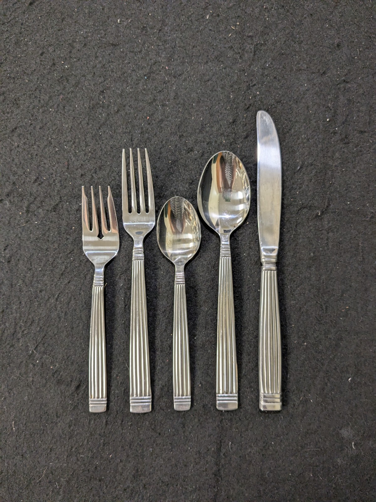 Farberware Alexa 5 PC. Place Setting