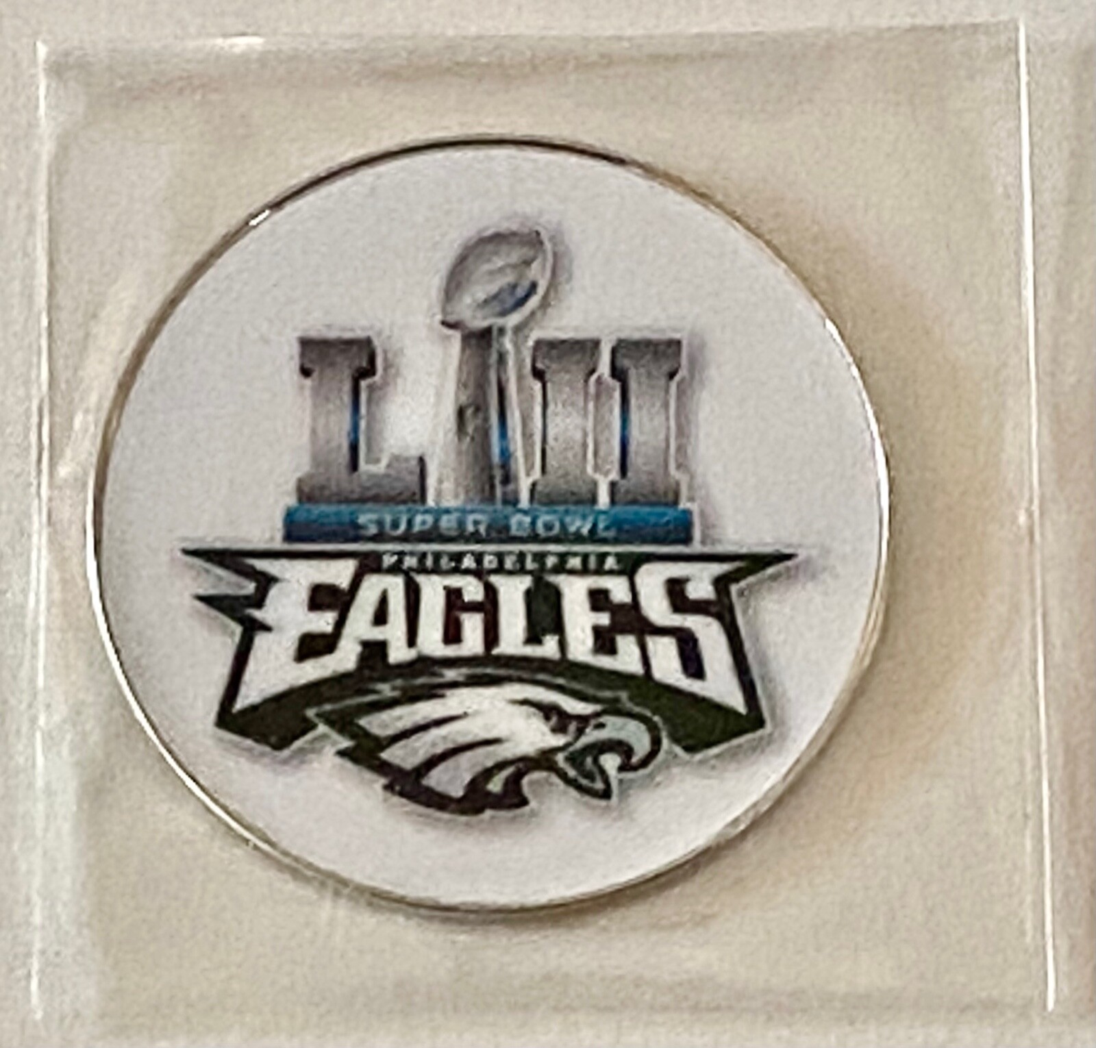 Philadelphia Eagles - Super Bowl Champions -NFL  Pro size 32mm -Golf Ball Marker