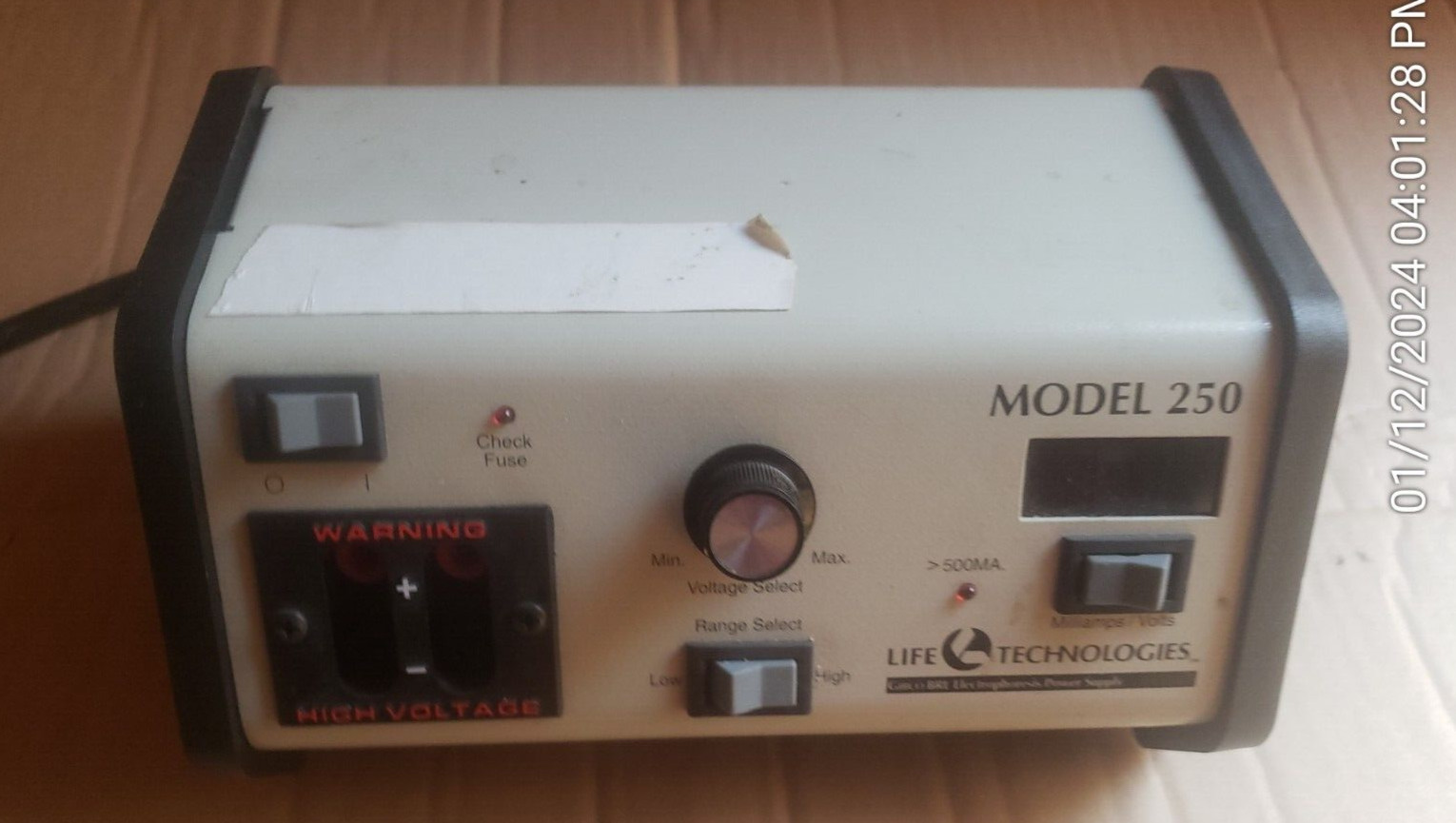 Life Technologies 1066 High Voltage Electrophoresis Power Supply  Model 250