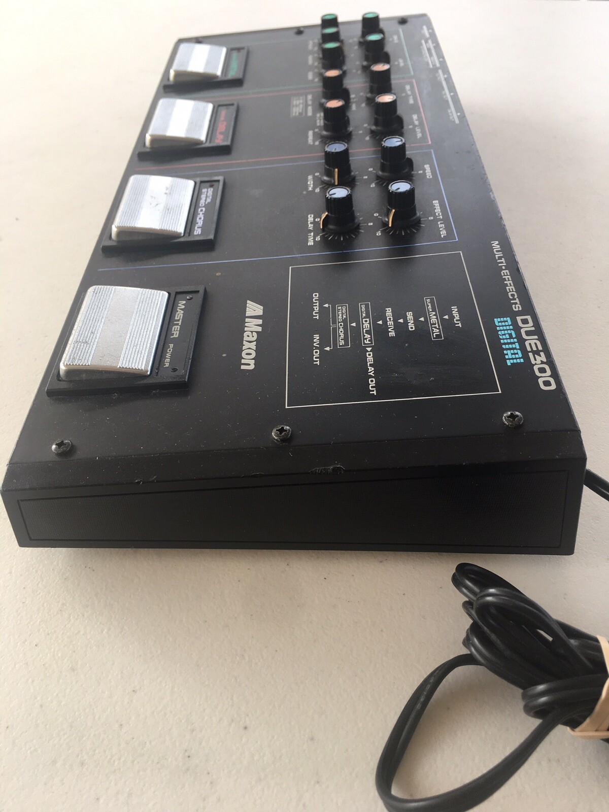 Maxon DUE-3 Digital Multi Effects Processor Vintage Super Metal Delay Chorus