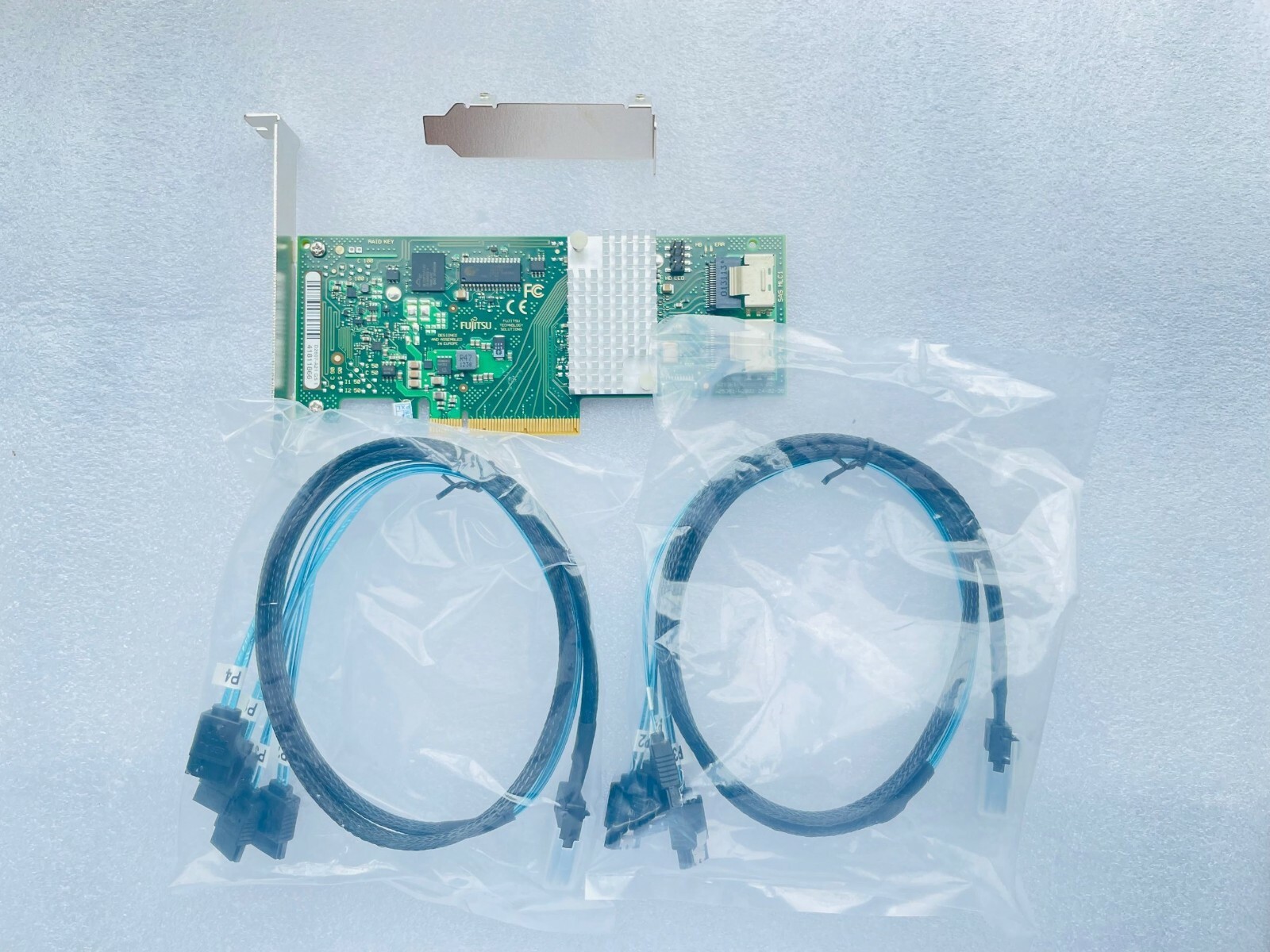 Fujitsu 9211-8i 6Gbps HBA LSI FW:P20 IT Mode ZFS FreeNAS unRAID +2*SFF-8087 SATA