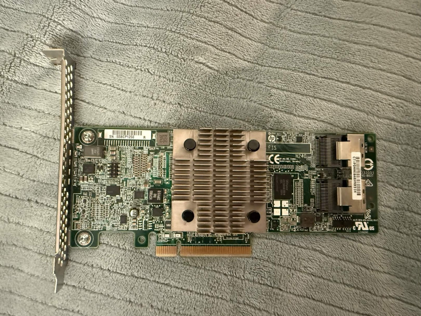 HP H240 12GB/s Dual Internal SAS High Profile RAID Card 726909-001 779134-001