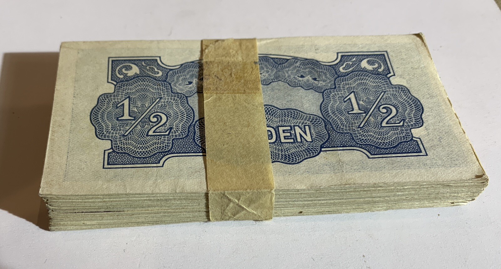 NETHERLANDS 1/2 GULDEN JAPANESE OCCUPATION CURRENCY, PICKUP 2 NOTES PER ORDER