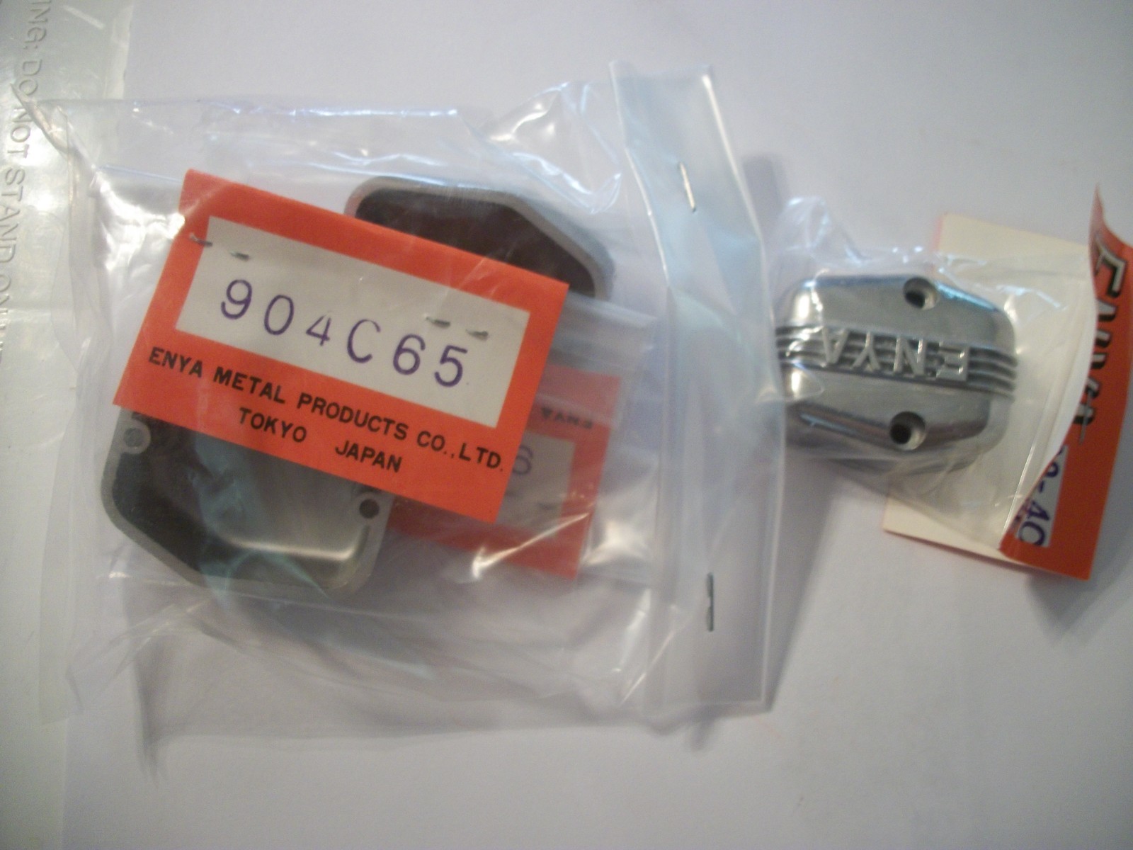 ENYA R120-155-4C HEAD ROCKER COVER ASSY NIP